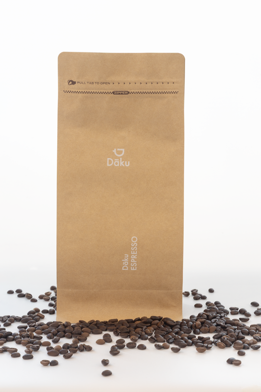 Dāku Espresso 1kg kraft coffee bag