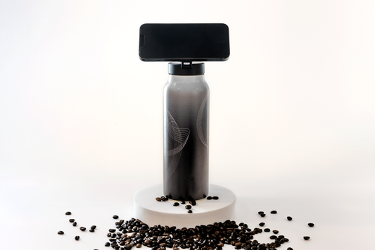 Dāku MagSafe insulated tumbler bottle